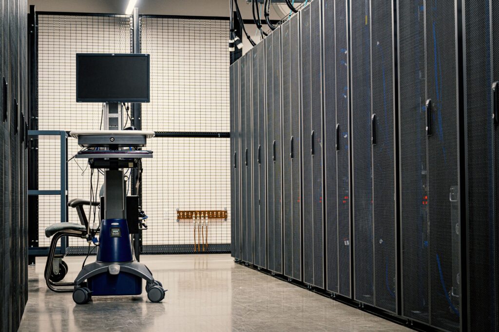 Managed server operations equipment in a data centre